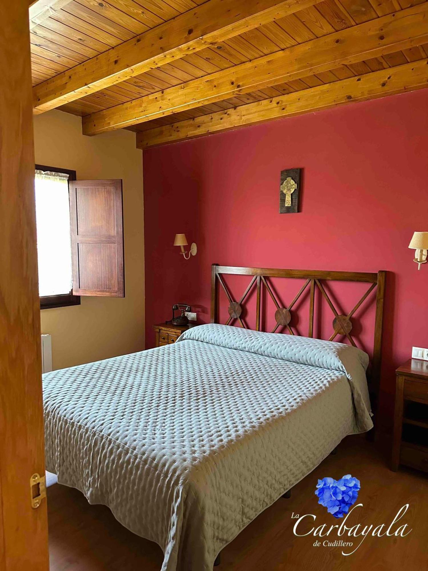 Apartamentos Rurales La Carbayala Oviñana Extérieur photo