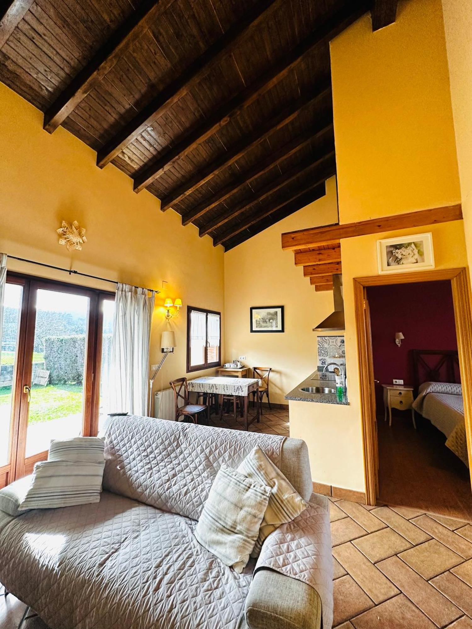 Apartamentos Rurales La Carbayala Oviñana Extérieur photo