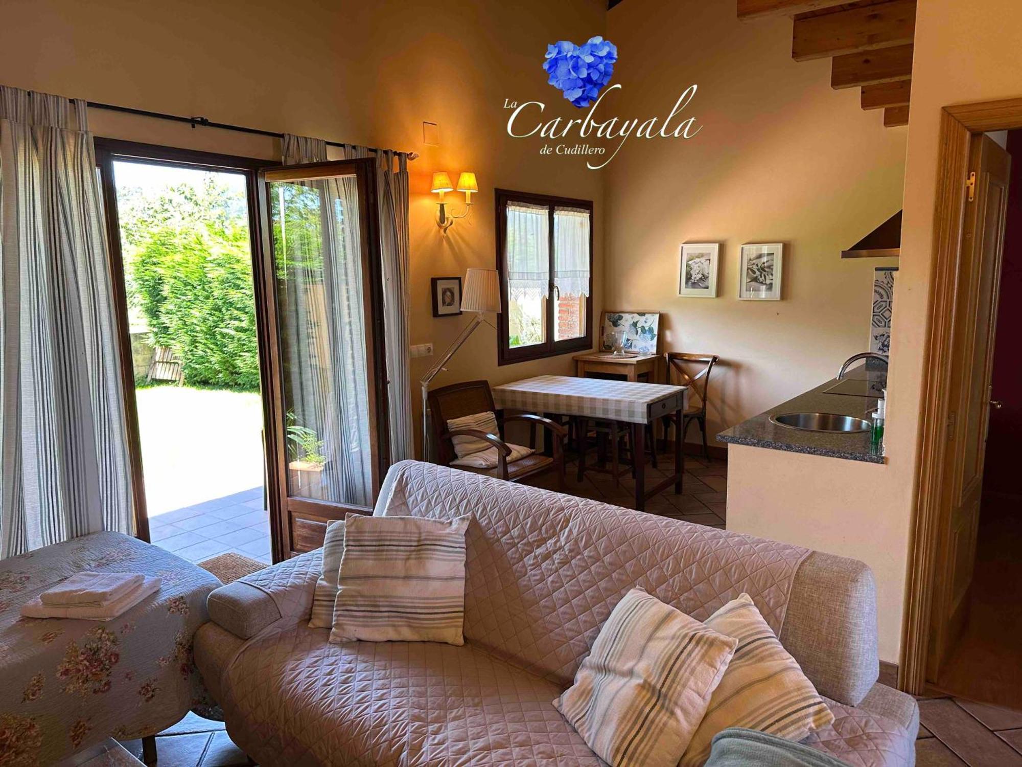 Apartamentos Rurales La Carbayala Oviñana Extérieur photo