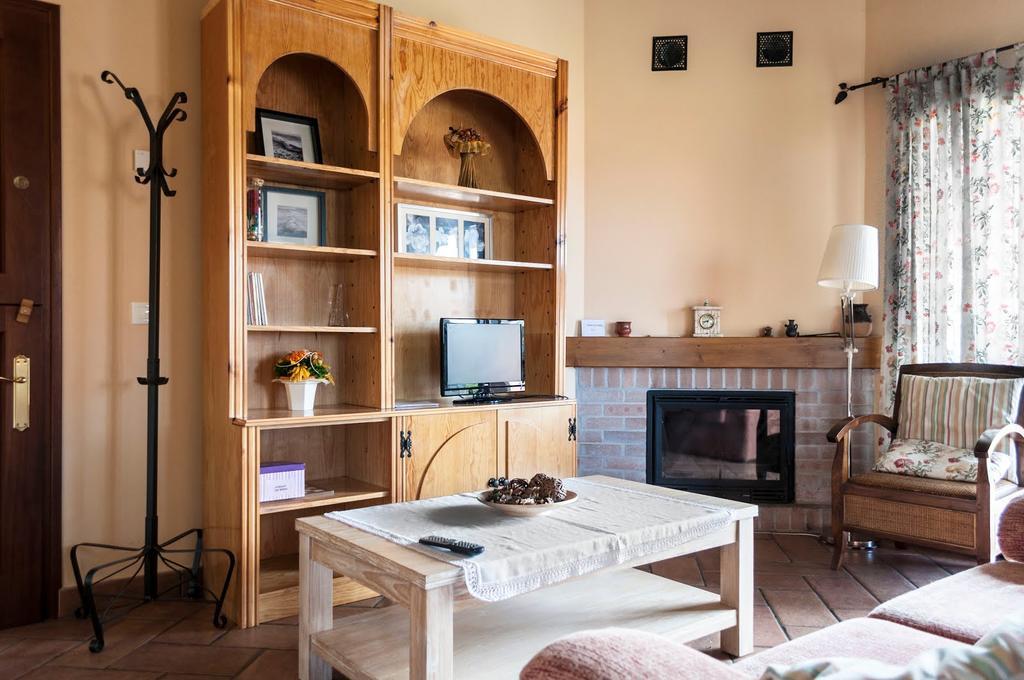 Apartamentos Rurales La Carbayala Oviñana Extérieur photo